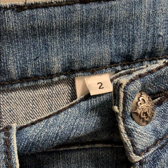 Size 2 jeans by nikki Lund & Richie sambora - Picture 7 of 8